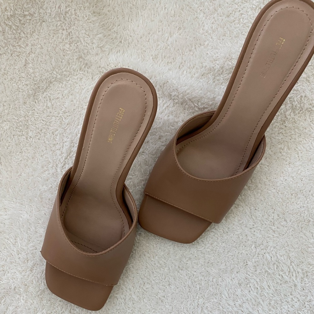 Pretty Little Thing Nude Mules
